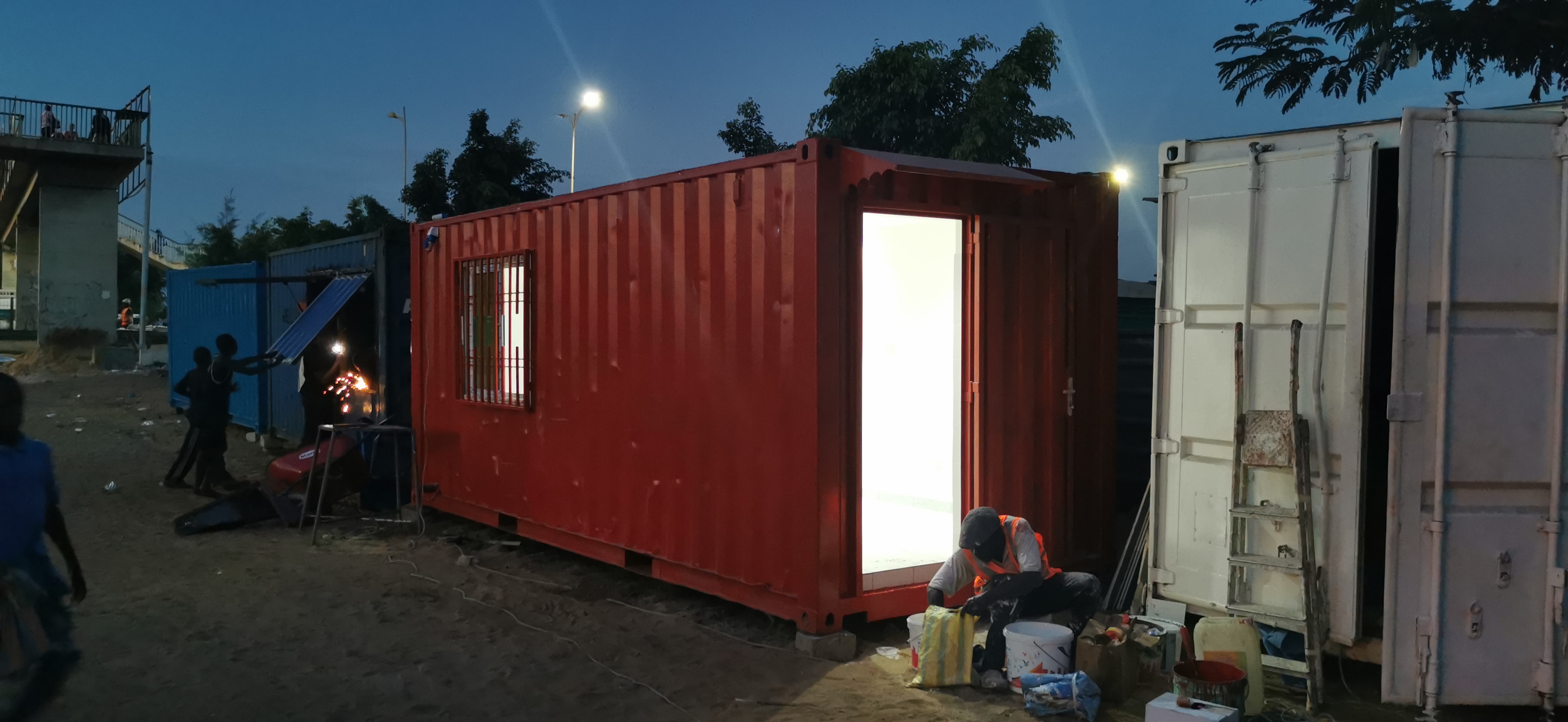 Customized Converted Containers in Senegal: Offices, Toilets, Shops